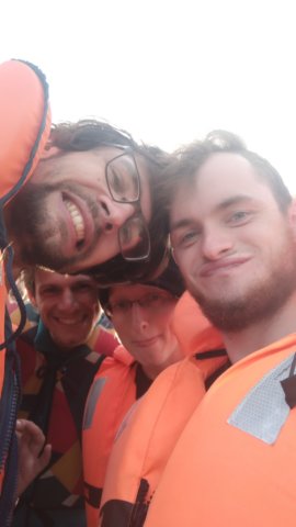 selfieskohnempavlnkoudavdkemahondzikem.jpg